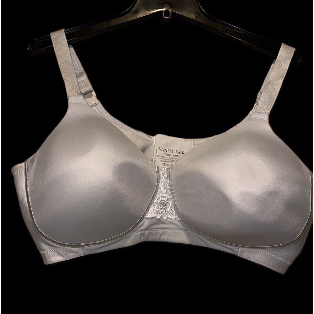 Vanity Fair Beauty Back Back Smoother Full-Figure Wireless Bra!